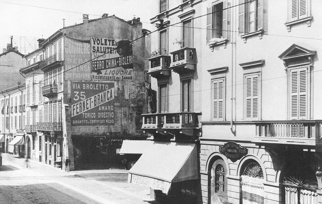 Milano Via Broletto 39 prima e dopo il bombardamento del 15-16 agosto 1943