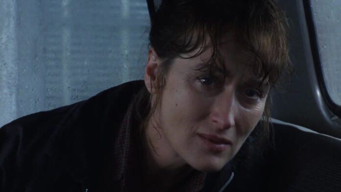 MV5BN2UxMWNmZjYtN2UzMi00N2UxLTg5N2ItNDNkYTUyZjIyYzk2XkEyXkFqcGdeQXRodW1ibmFpbC1pbml0aWFsaXplcg@@._V1_